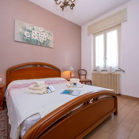 Apartment Residenza La Terrazza Di Dante